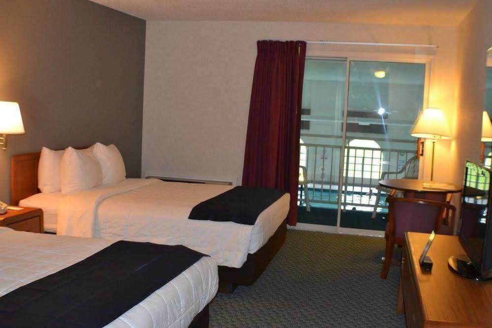 Dunes Express Inn And Suites Hart Bagian luar foto
